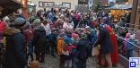 Besucher auf dem Weihnachtsmarkt 2023